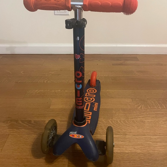 Mini micro scooter - Picture 2 of 2